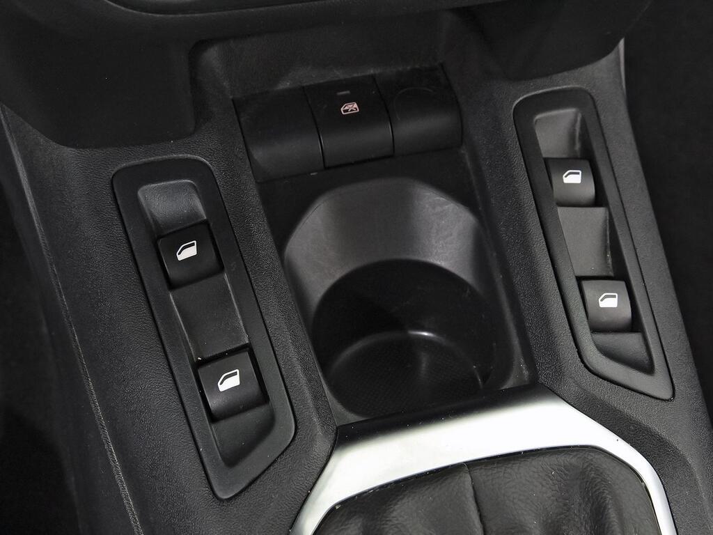 Citroën C-Elysée PureTech 60KW (82CV) Shine 21