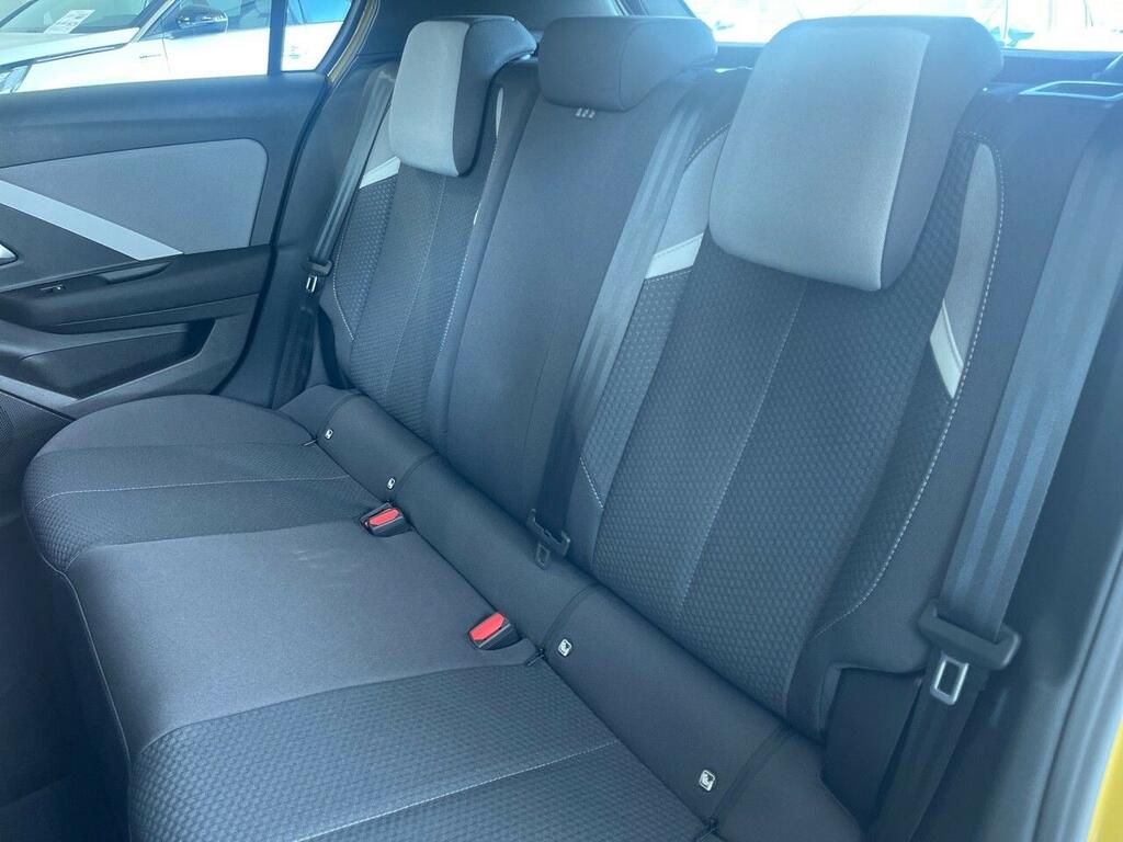 Opel Astra 1.6T Hybrid 132kW (180CV) Edition Auto 12