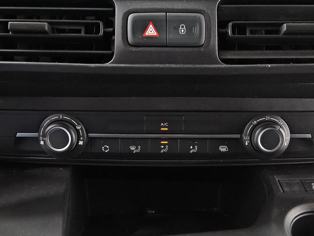 Opel Combo Cargo EXPRESS 1.5 TD 100 650KG SWB 3P 21