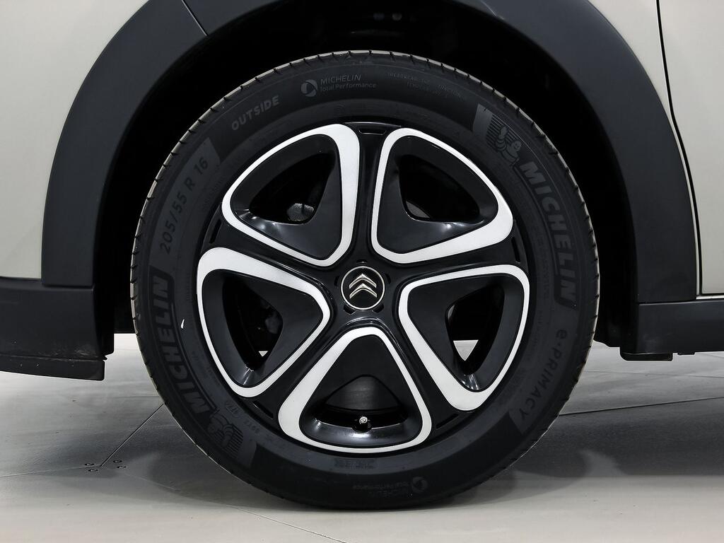 Citroën C3 PureTech 60KW (83CV) Plus 11