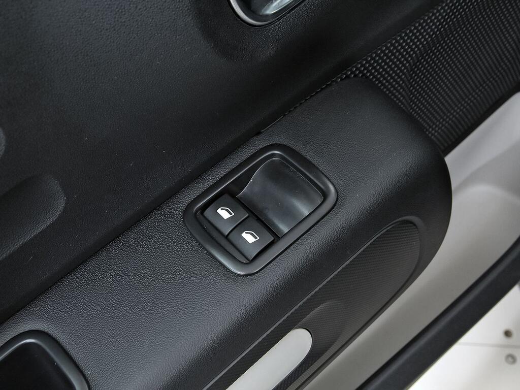 Citroën C3 PureTech 60KW (83CV) Plus 13