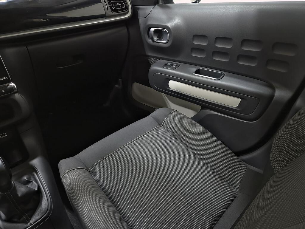 Citroën C3 PureTech 60KW (83CV) Plus 26