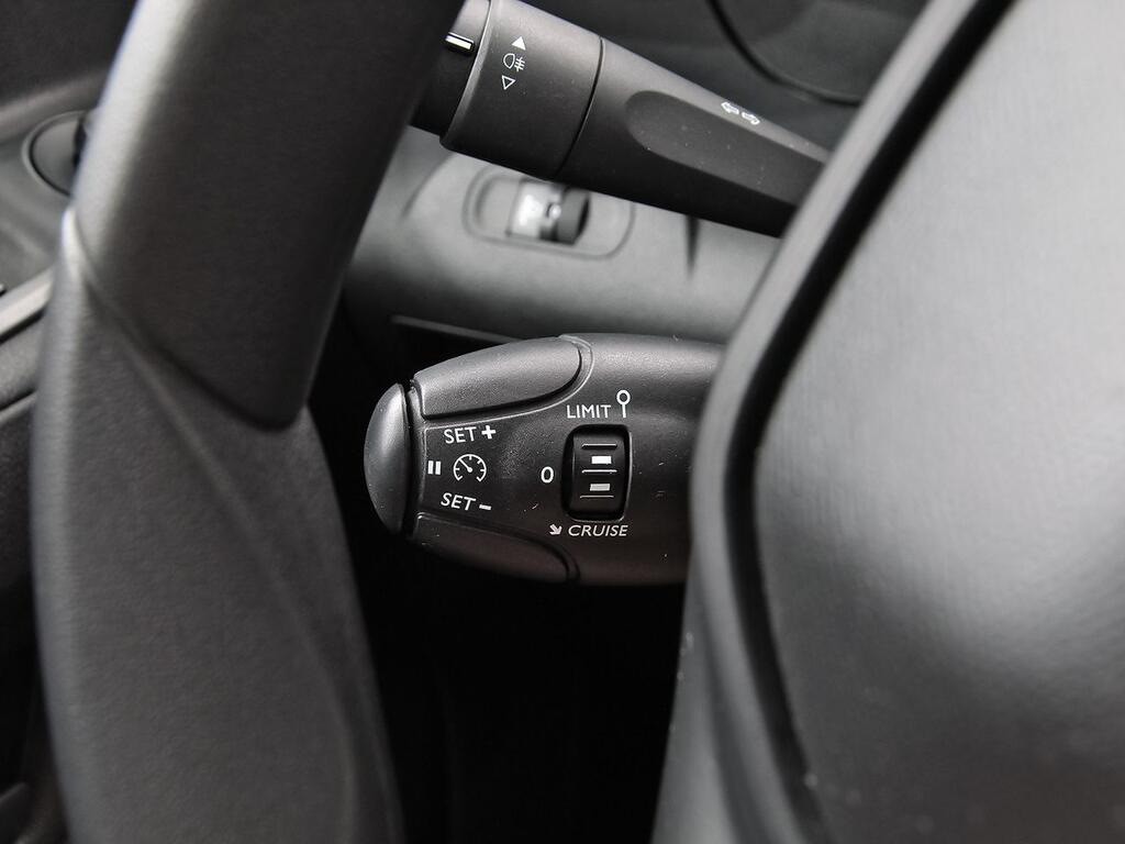 Peugeot Partner FURGON 1.5 BLUEHDI 100 PRO STANDARD 3P 600KG 16