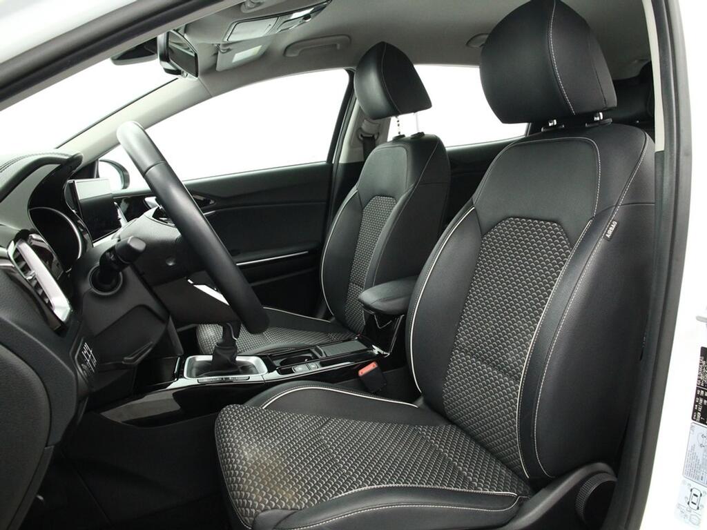 Kia XCeed 1.6 MHEV iMT Drive 100kW (136CV) 12