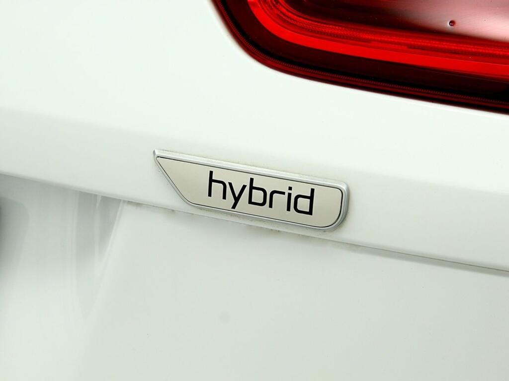 Kia XCeed 1.6 MHEV iMT Drive 100kW (136CV) 35