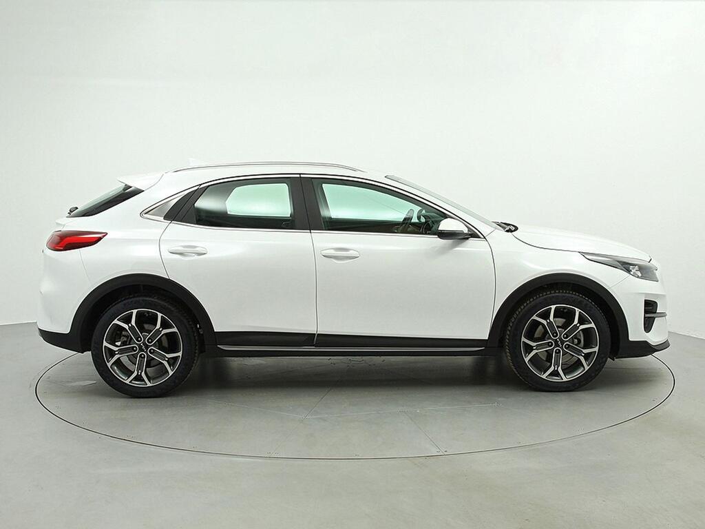 Kia XCeed 1.6 MHEV iMT Drive 100kW (136CV) 3