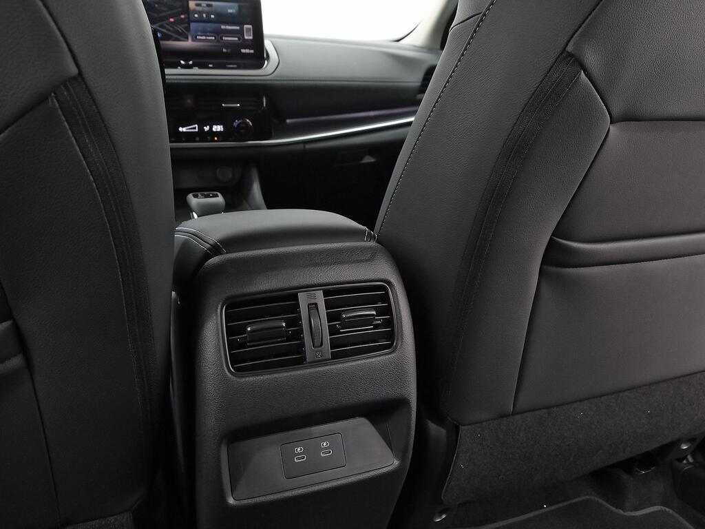 Nissan Qashqai DIG-T 116kW CVT N-Connecta 31