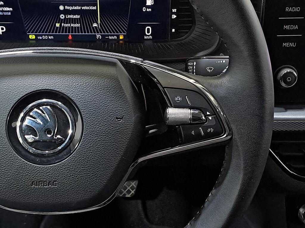 Skoda Scala 1.0 TSI 81KW (110 CV) DSG Ambitio 16