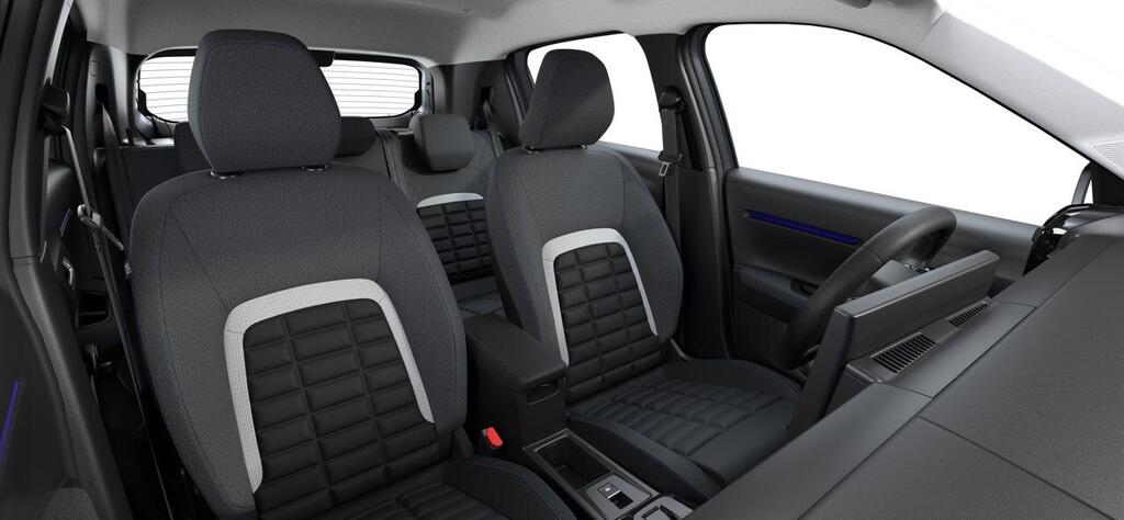 Citroën C3 Hybrid 110 e-DSC6 Plus 8