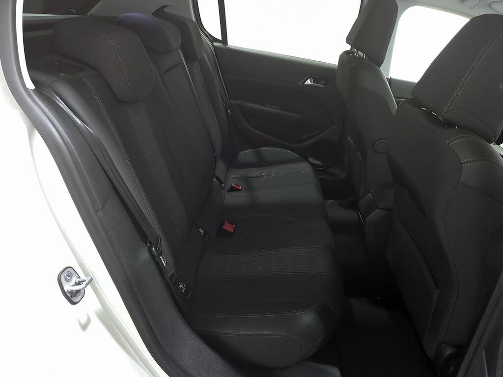 Peugeot 308 5p Allure 1.2 PureTech 96KW (130CV) EAT8 8