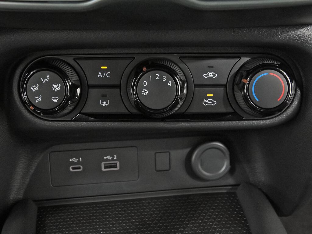 Nissan Juke DIG-T 84 kW (114 CV) 6M/T Acenta 21