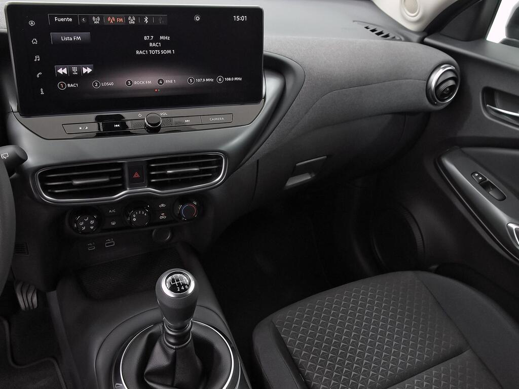 Nissan Juke DIG-T 84 kW (114 CV) 6M/T Acenta 11