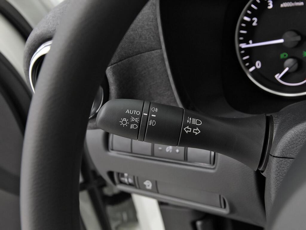 Nissan Juke DIG-T 84 kW (114 CV) 6M/T Acenta 14