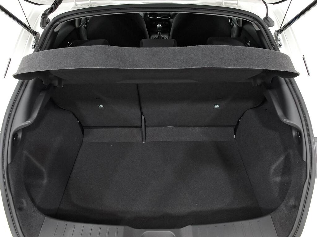 Nissan Juke DIG-T 84 kW (114 CV) 6M/T Acenta 9