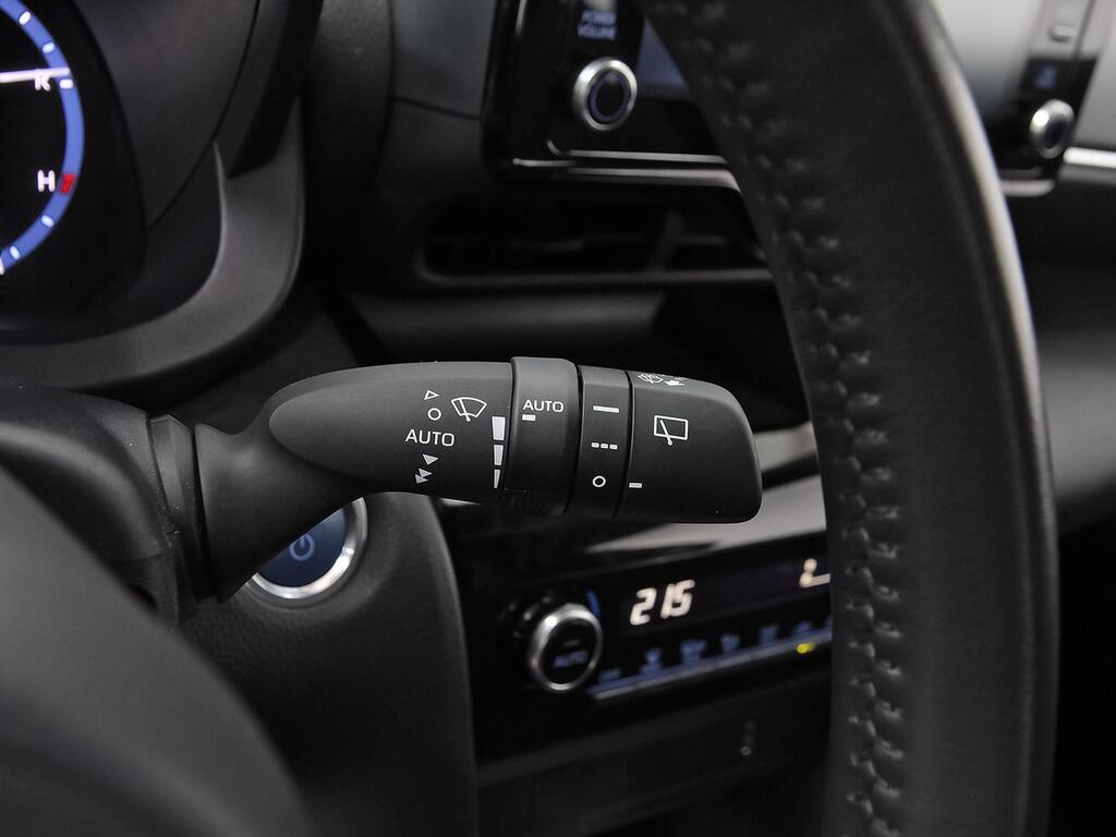 Toyota Yaris Cross 1.5 120H Active Tech 16