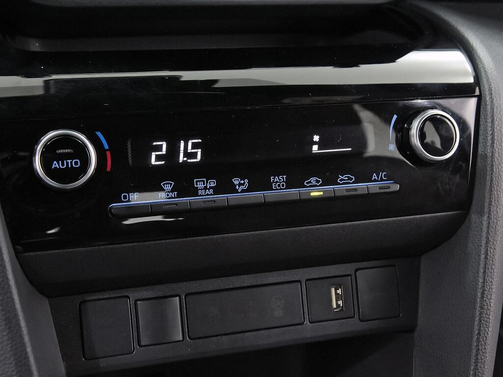 Toyota Yaris Cross 1.5 120H Active Tech 28