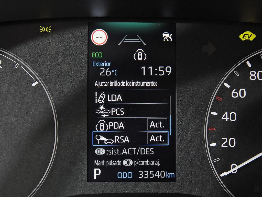 Toyota Yaris 1.5 120H Active Plus 27