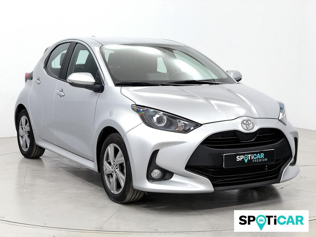 Toyota Yaris 1.5 120H Active Plus 1