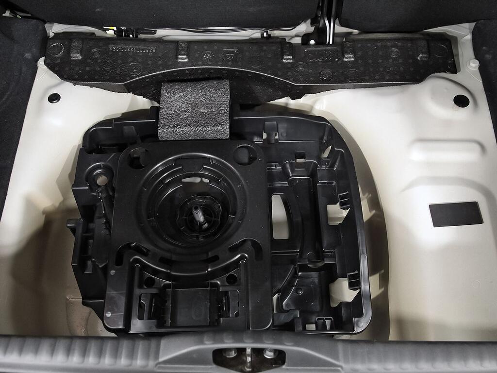 Citroën C3 BlueHDi 75KW (100CV) Plus 32