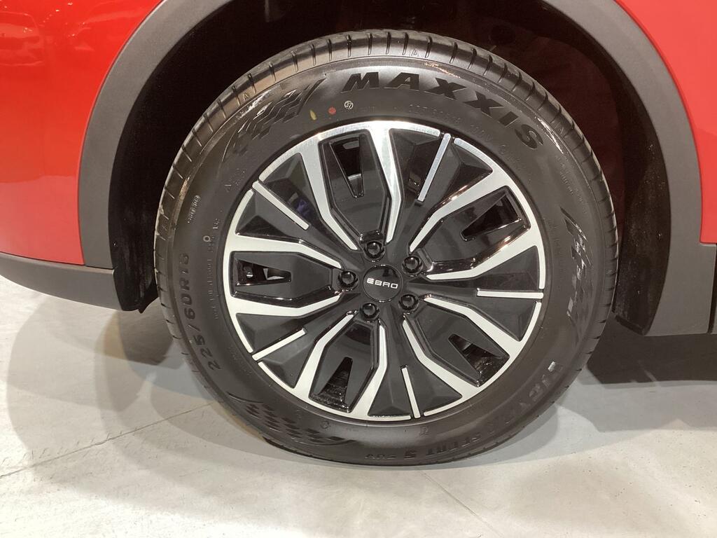 Ebro S700 1.5 TGDI PHEV Luxury E-CVT 11
