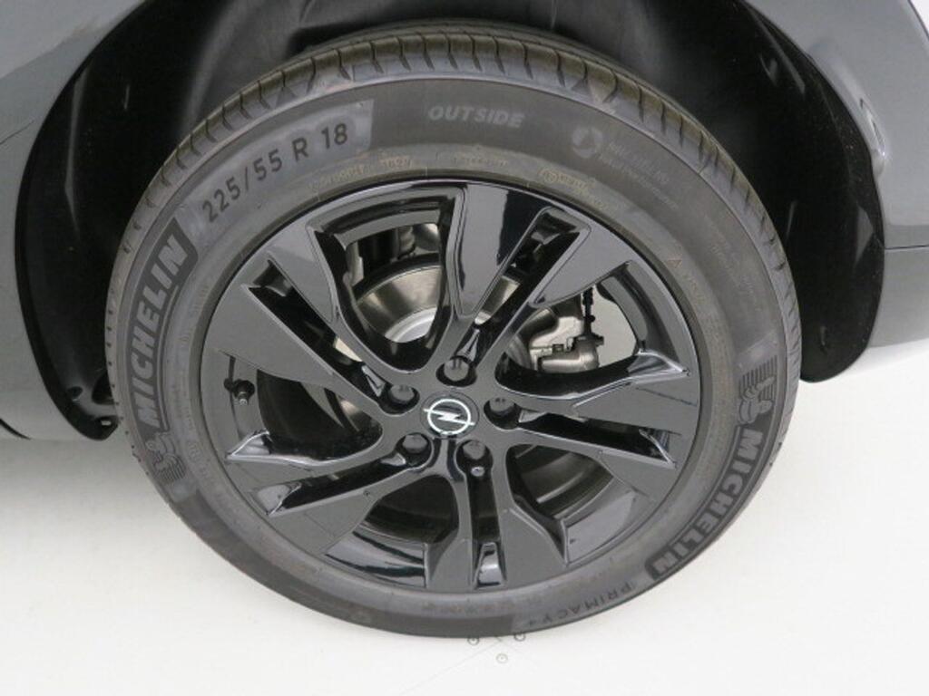 Opel Grandland 1.2 Turbo GS 21