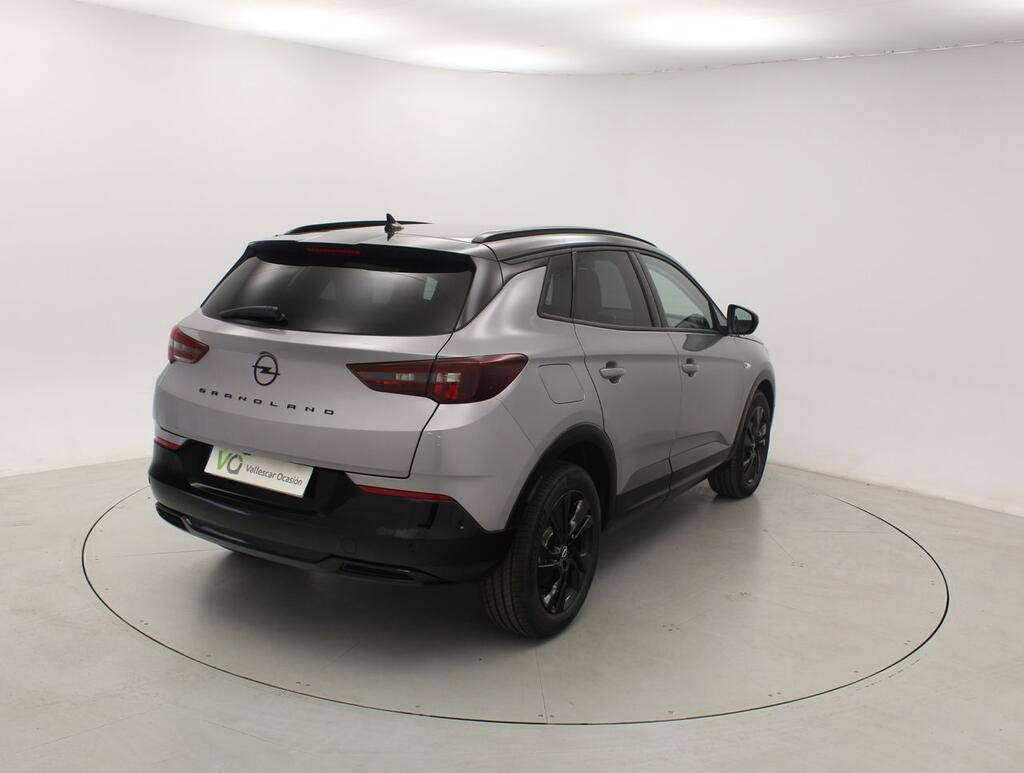 Opel Grandland 1.2 Turbo GS 4