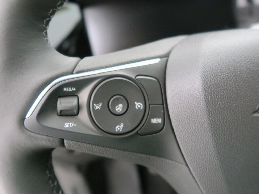 Opel Grandland 1.2 Turbo GS 9