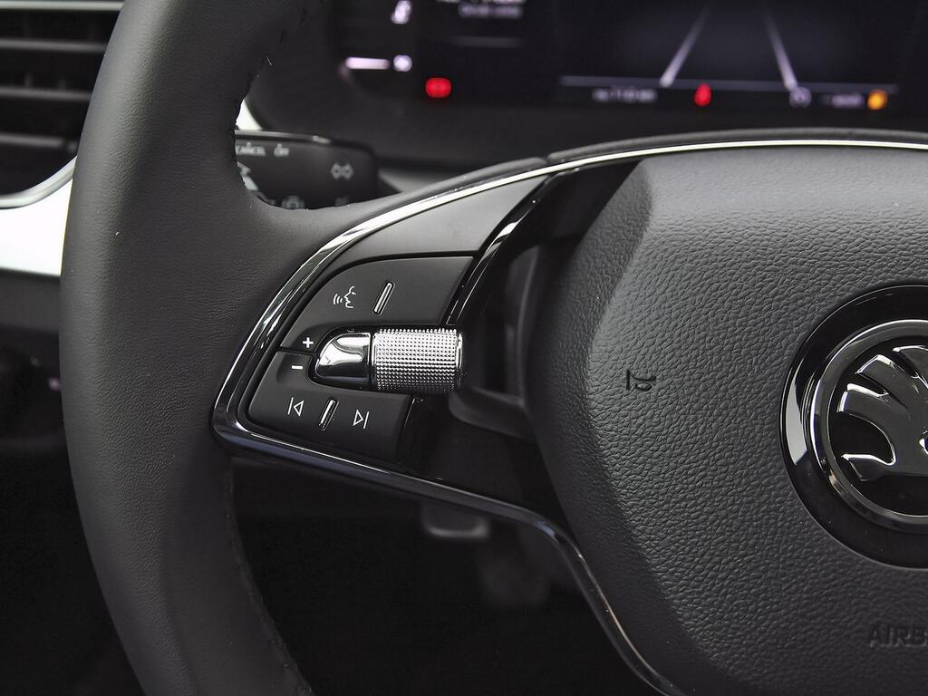 Skoda Kamiq 1.5 TSI 110kW (150CV) AMBITION 18