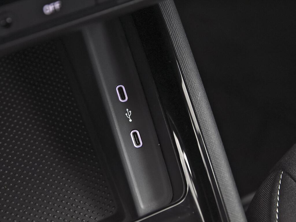 Skoda Kamiq 1.5 TSI 110kW (150CV) AMBITION 29