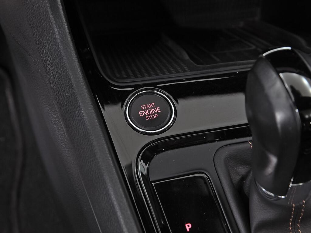 Cupra Ateca 2.0 TSI 221kW (300CV) 4Drive DSG 33