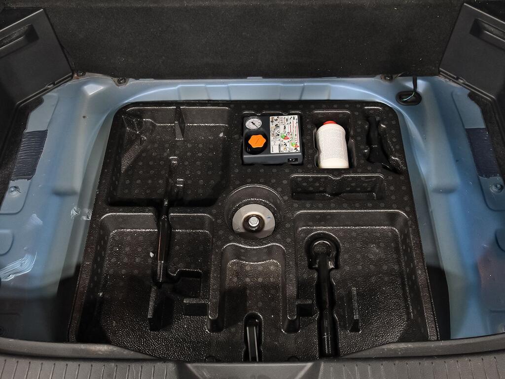 Nissan Qashqai DIG-T 103kW mHEV 4x2 Premiere Edition 33