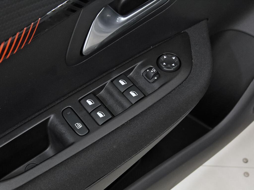 Peugeot 208 PureTech 55kW (75CV) Active Pack 13