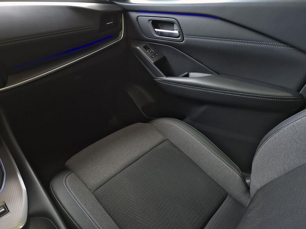 Nissan Qashqai DIG-T 103kW N-Connecta 30