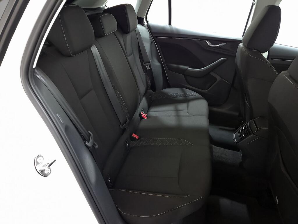 Skoda Scala 1.0 TSI 81KW (110 CV) Ambition 8