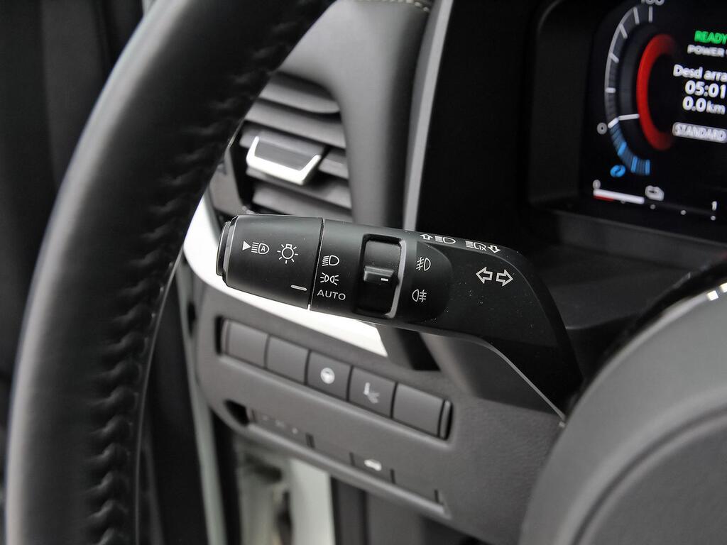 Nissan X-Trail 5pl 1.5 e-POWER 152kW 4x2 A/T Tekna 17