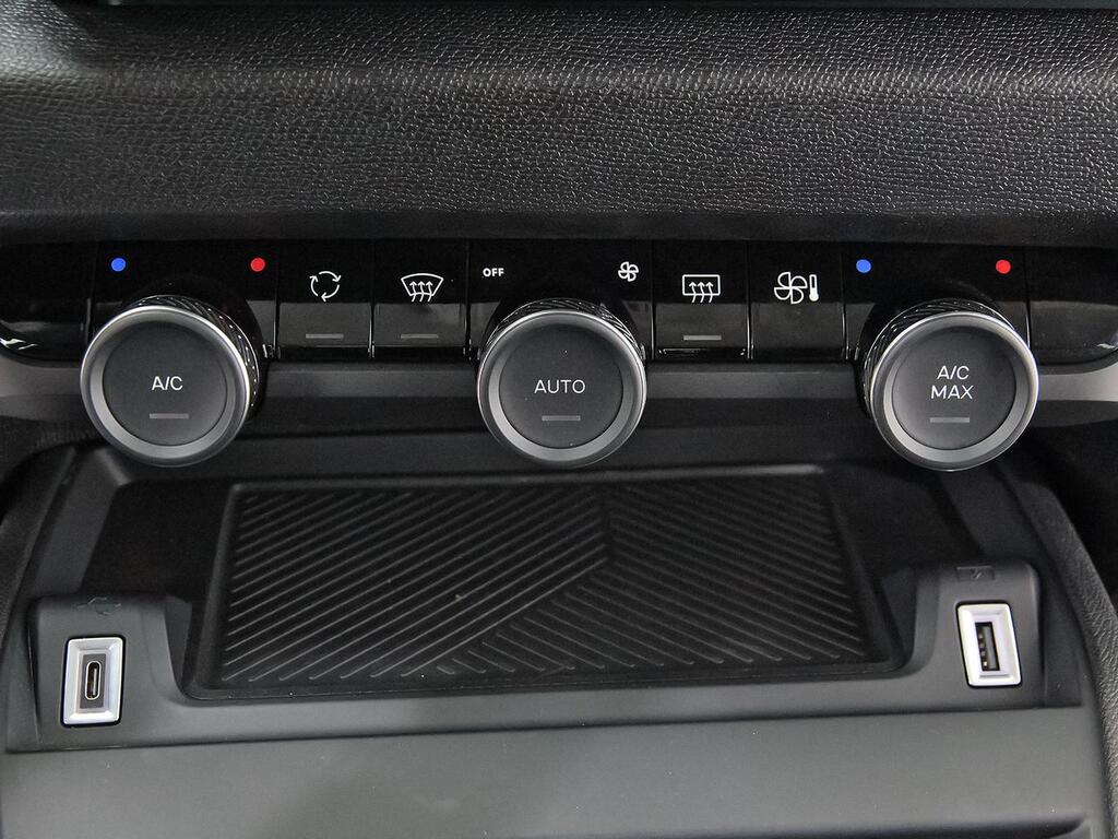 Citroën C4 PureTech 130 S&S 6v Plus 25