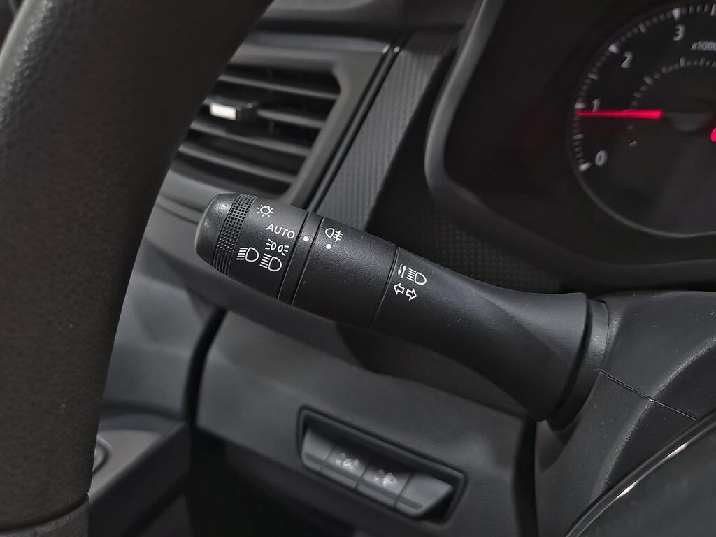 Nissan Primastar Combi 9 2.0dCi 81kW L2H1 1T Go 16