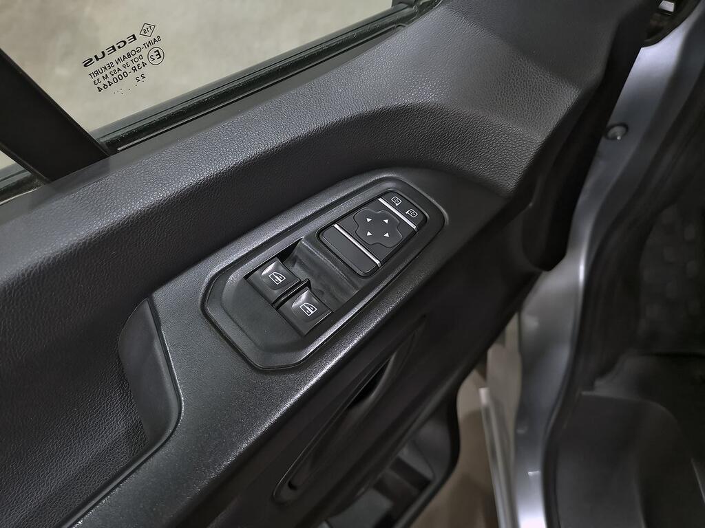 Nissan Primastar Combi 9 2.0dCi 81kW L2H1 1T Go 13