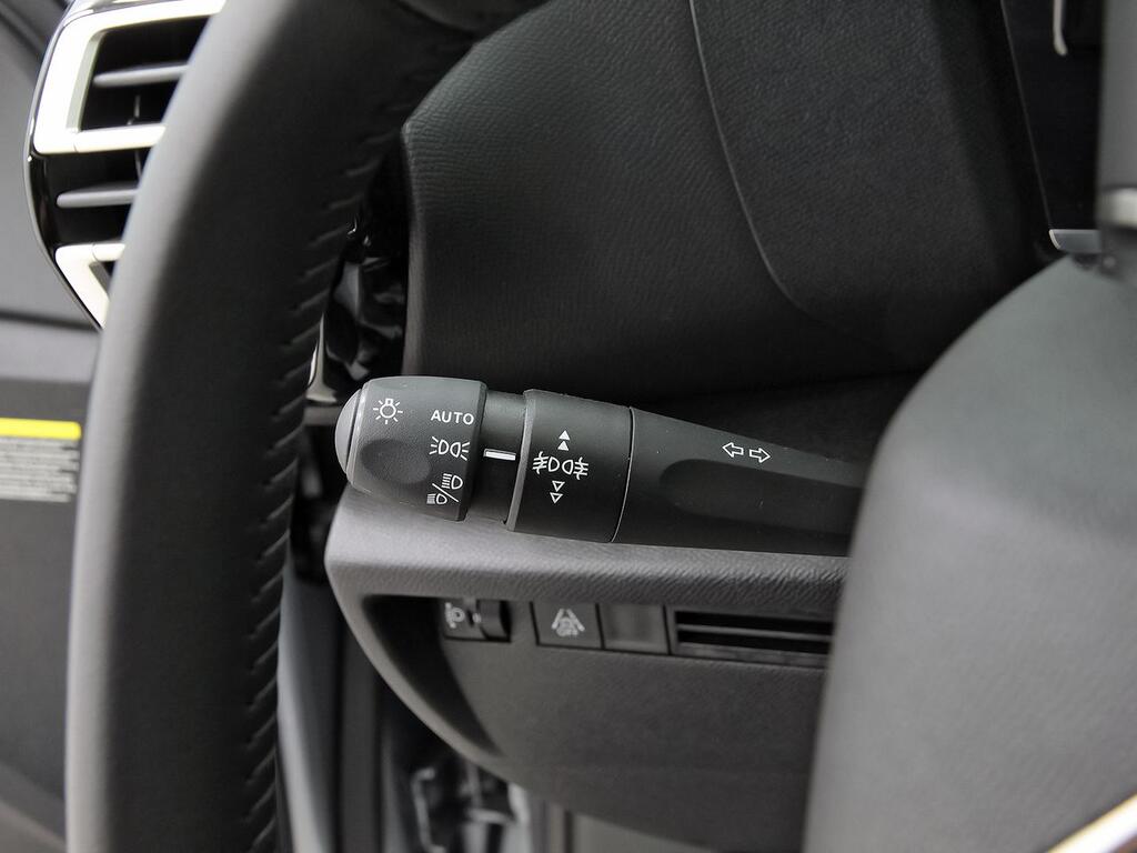 Citroën C4 Hybrid 136 e-DCS6 Plus 15