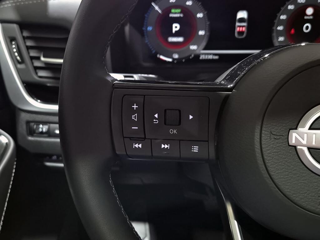 Nissan Qashqai E-POWER 140 KW (190 CV) N-Connecta 16
