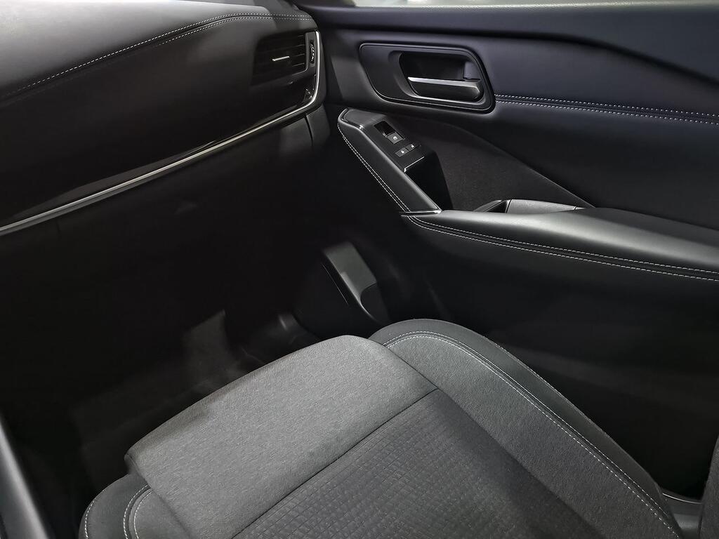 Nissan Qashqai E-POWER 140 KW (190 CV) N-Connecta 27