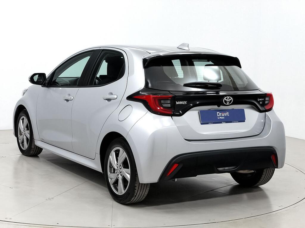 Toyota Yaris 1.5 120H Active Plus 2