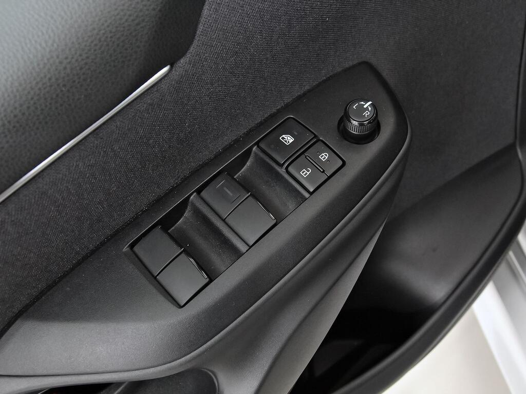 Toyota Yaris 1.5 120H Active Plus 12