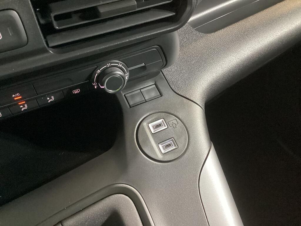 Opel Combo Cargo 100 Cv 1.5 Td S/S MT6 €6.4 19