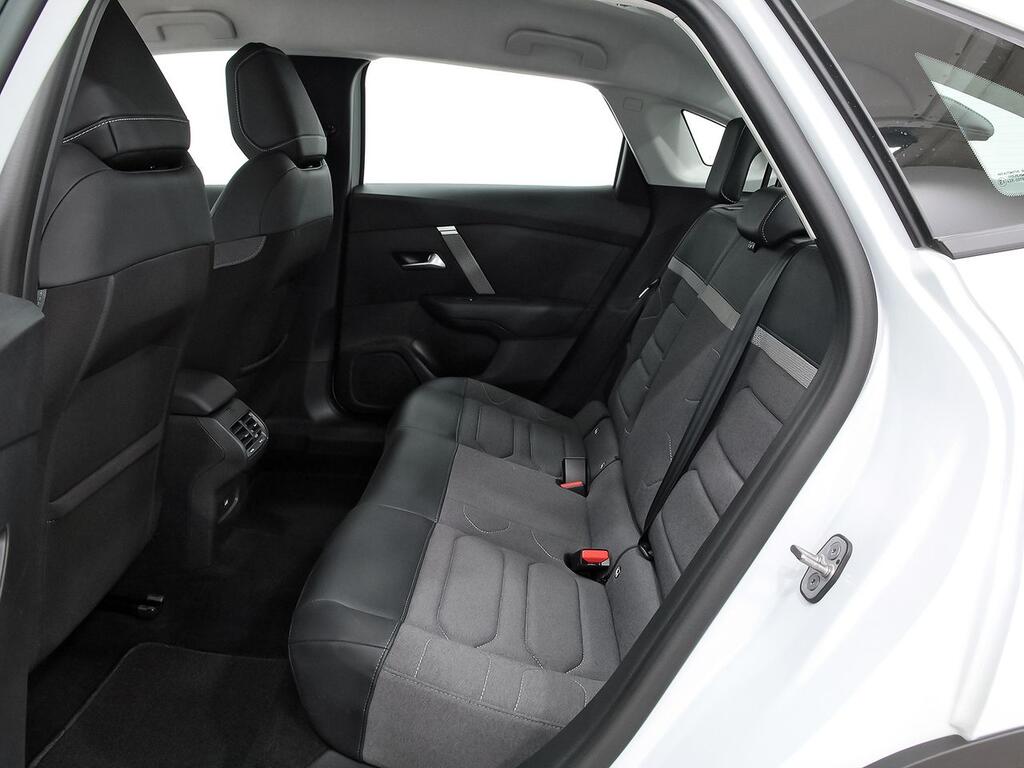 Citroën C4 X Hybrid 136 e-DCS6 Plus 9