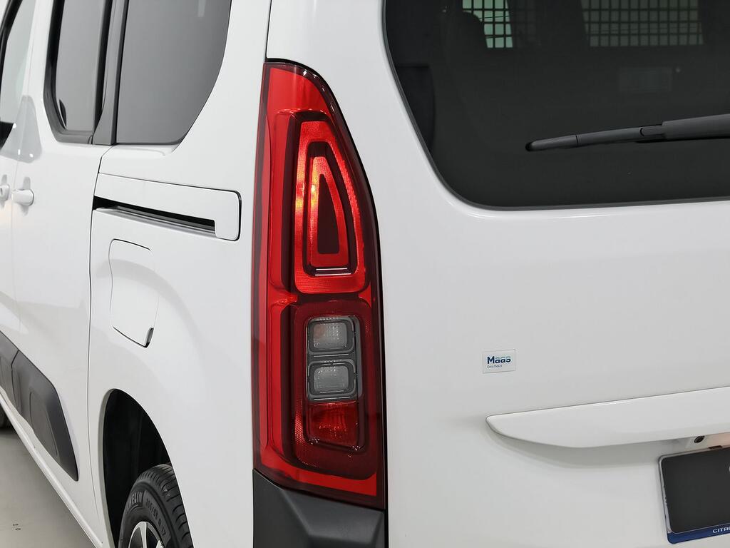 Citroën Berlingo 1.5 BLUEHDI 100 TALLA M SHINE BUSINESS 5P (N1) 32