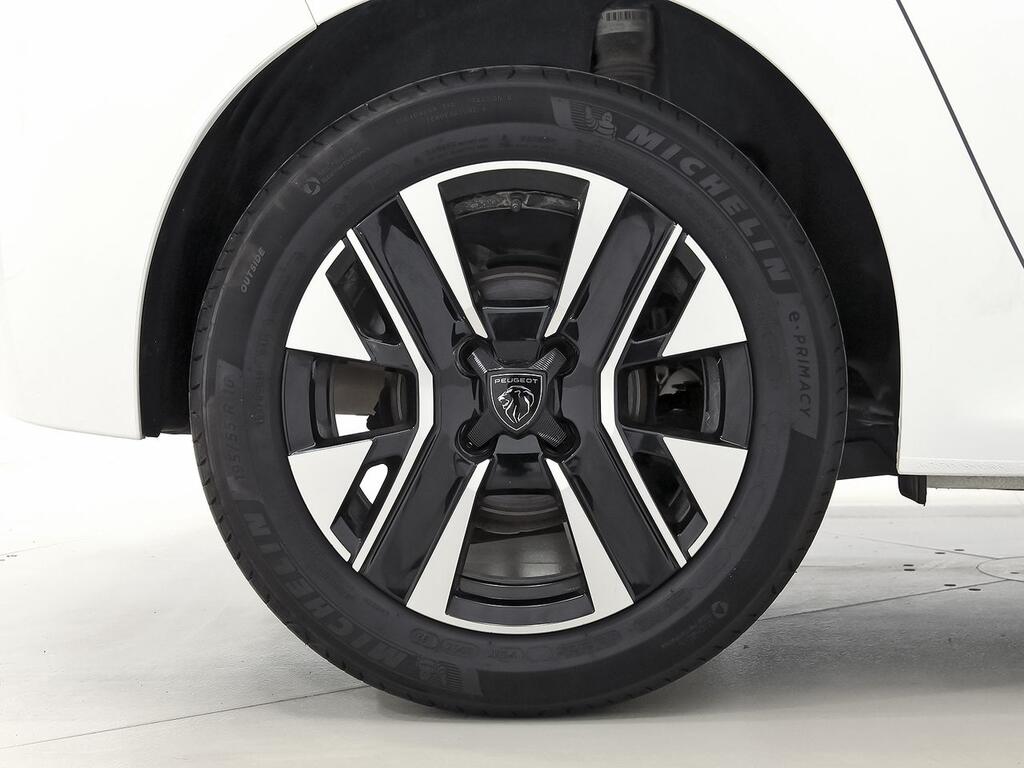 Peugeot 208 Allure HYBRID 100 eDCS6 11