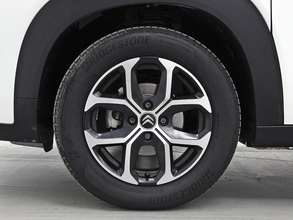 Citroën C3 Aircross PureTech 81kW (110CV) S&S 6v Live Pack 11