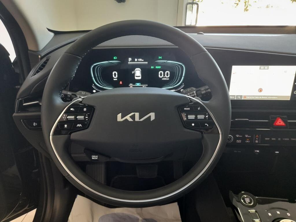 Kia Niro 1.6 GDi HEV 95kW (129CV) Drive 14