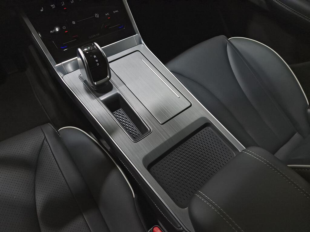 Ebro S400 1.5 DHE HEV Excellence CVT 35